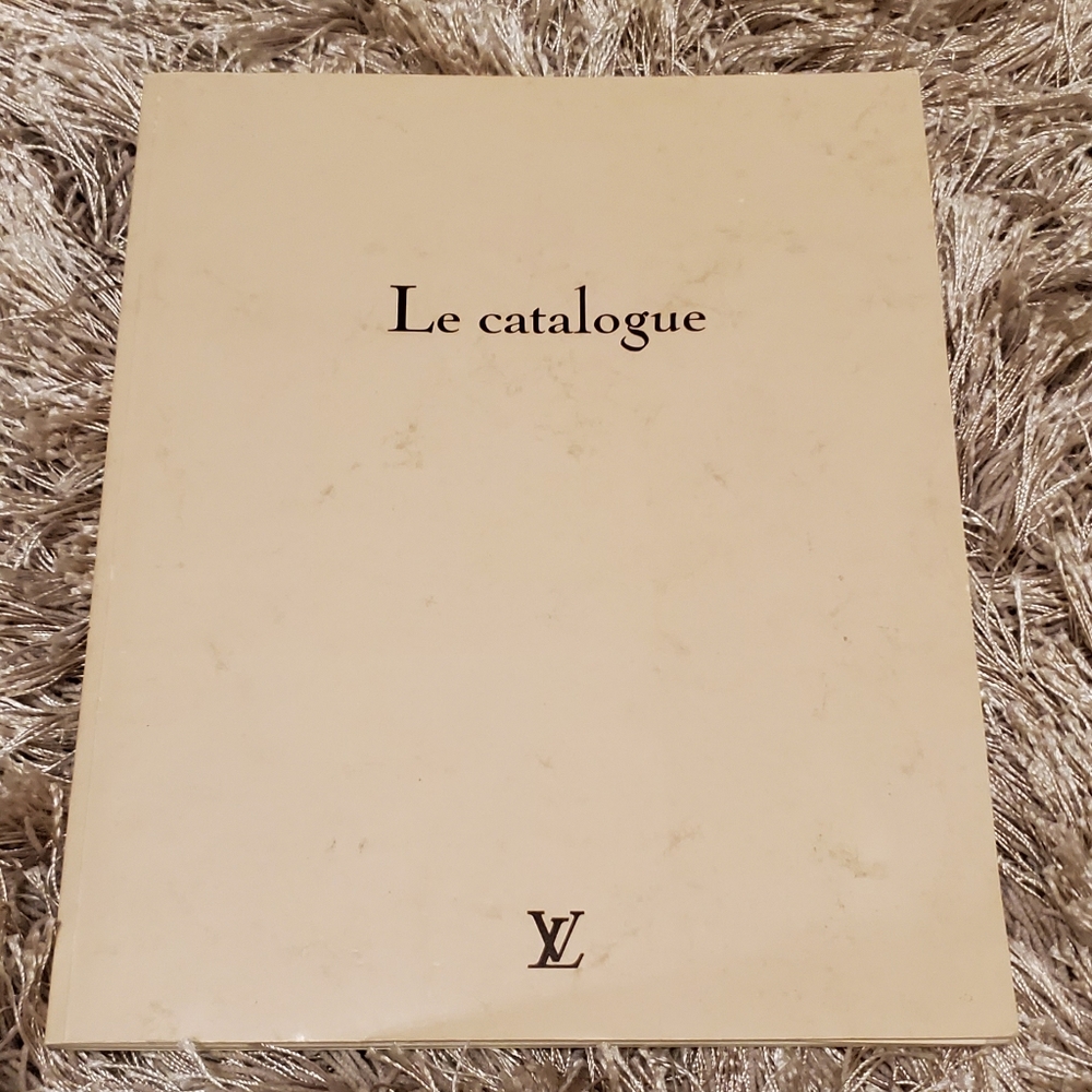 Louis Vuitton Cream Le catalogue Hardcover